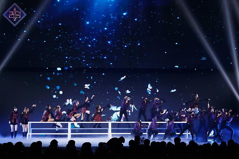 daouyng's tweet photo. Navillera, soar like butterflies. Allow the wind to blow. Fly away so that I can reach you with all my heart 🦋 The stage was filled with Navillera's tears, cuts were released! https://t.co/Fsai9aNKFz