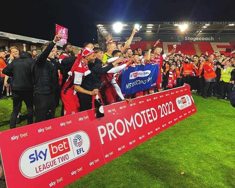 It's the business end of the season and we're up and down the land helping clubs celebrate in style! Well done #ECFC #promoted
🙌🙌
 #EFL #SkyBetLeagueTwo ⬆️ #SkyBetLeagueOne 💥💥
#teamHD #sportsbranding #HDsports