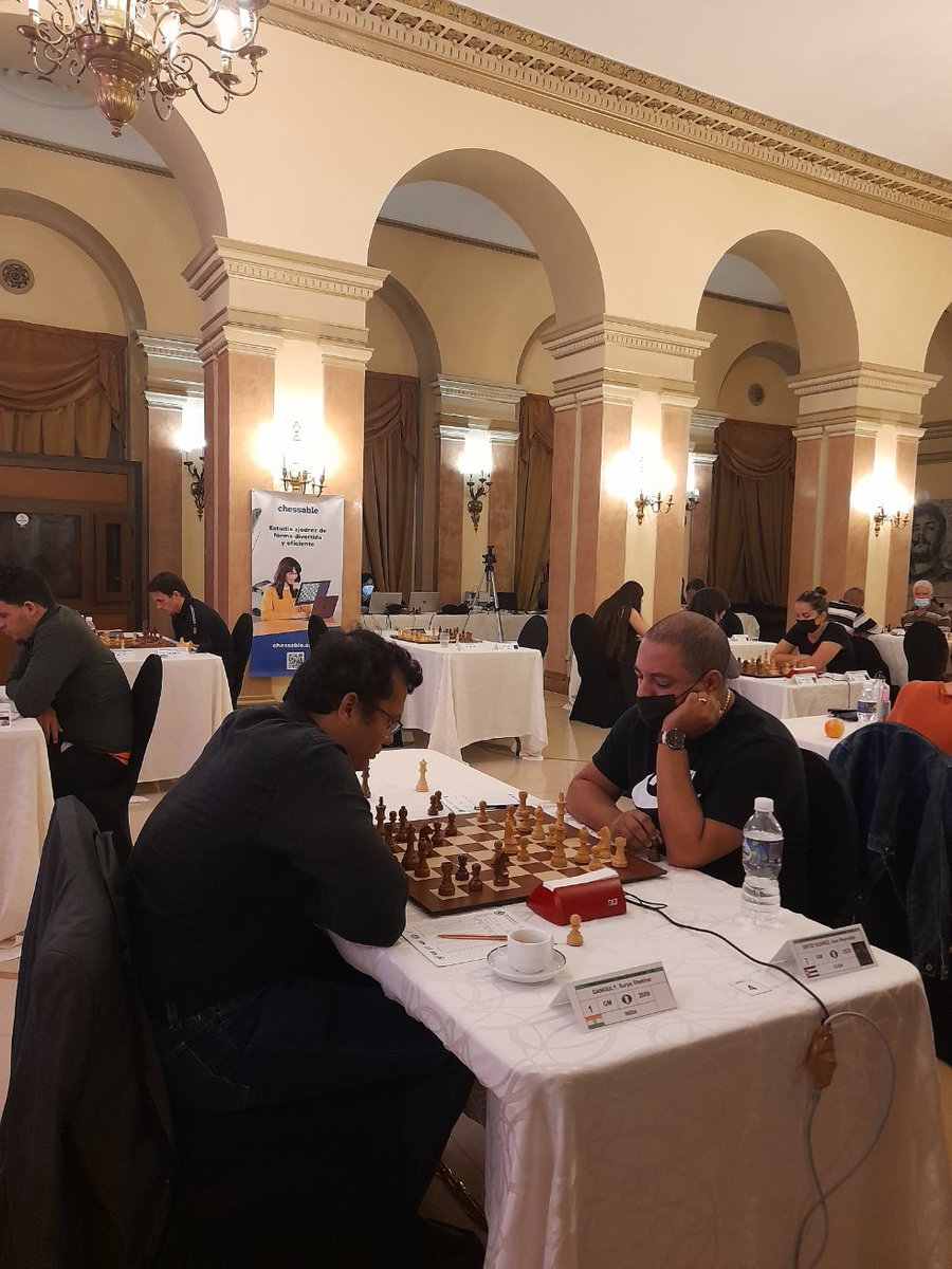 HNCuba's tweet photo. ¿Cómo va el Torneo?
Continúan el Torneo Internacional de #Ajedrez ♟ #CapablancainMemoriam en el #HotelNacionaldeCuba 🇨🇺
El #28deabril sabremos los resultados.
#Chess #Deportes https://t.co/bCK0fGVHJG