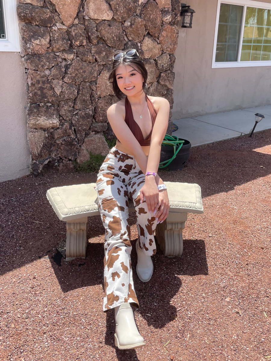 sandyydamm's tweet photo. 🐮♡ https://t.co/AJK8eCHHDS