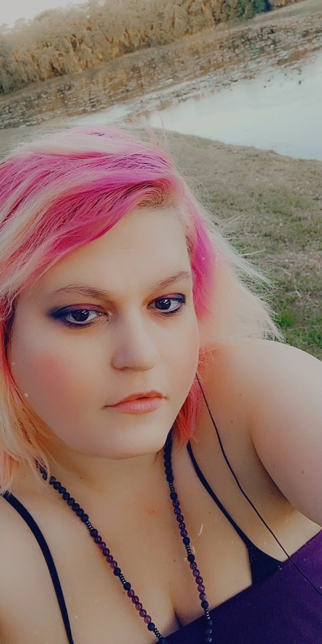 I'm doing cam sessions today 40$ for half our 80$ for an hour. $tattooprincess36 is my cash app I also have PayPal. https://t.co/Brqv3BVTvg