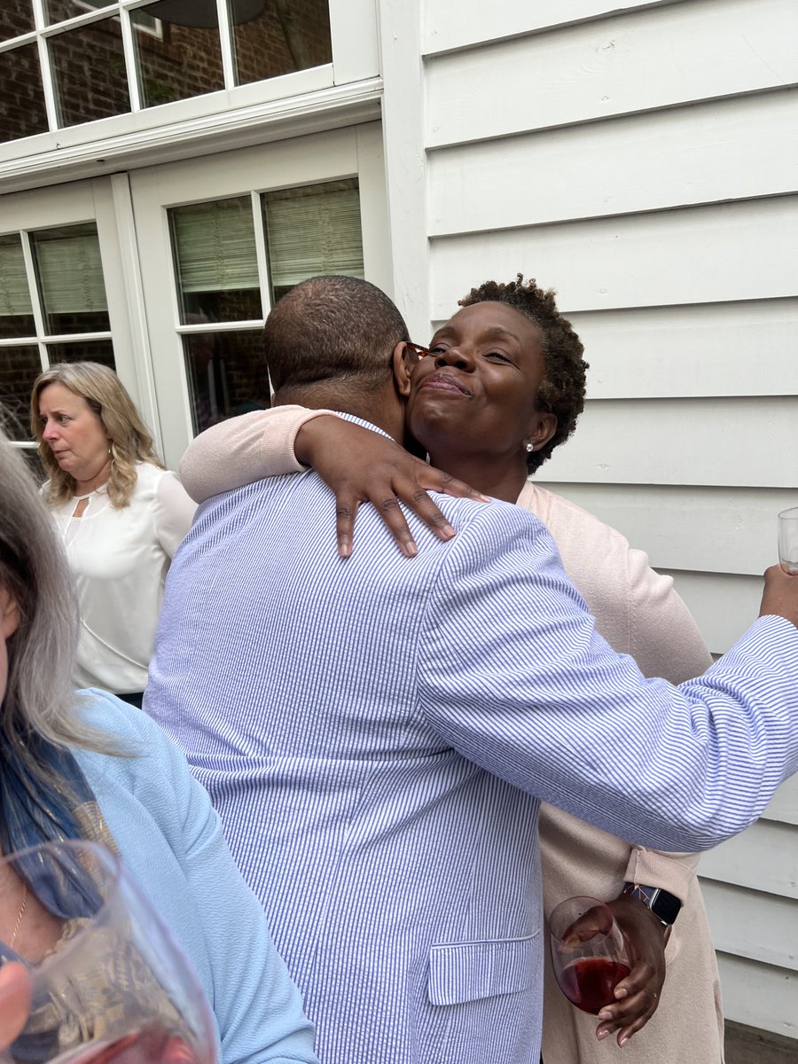There were handshakes, hugs and long-awaited reunions as the Richmond PR Foundation celebrated the Jeff Wilson, APR Scholarship of Excellence last week. The Foundation presented Jeff with a certificate to honor his commitment to the profession and ongoing support of students.