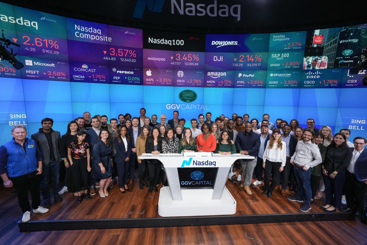 NasdaqExchange's tweet image. .@GGVCapital celebrates small &amp;amp; medium sized (SMB) companies and the tech that powers them.⚡

Recognizing 50 startups that are transforming the SMB tech ecosystem, GGV Capital celebrated the launch of #SMBTech50 at the @Nasdaq Closing Bell.🎉

Learn more: spr.ly/6013z6Gal