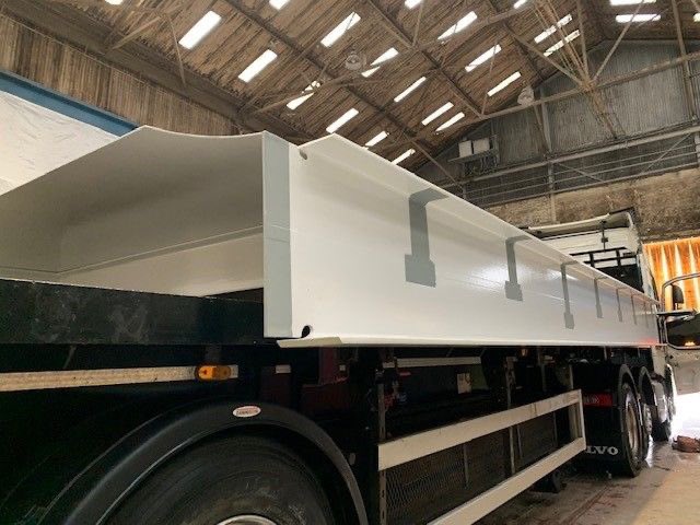 WestwayPark's tweet photo. Well done to Clyde Corrosion on the first delivery for the Guardian Project - a completed diving support module of a submersible platform, heading for Burntisland.
#Guardianproject #blasting #marinecoatings #jotunspec #divingsupportmodule #submersibleplatform https://t.co/a1jzs1EryN