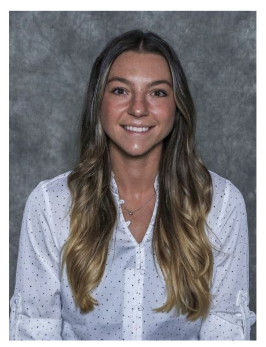 5StarPreps's tweet photo. 🗣️MEET THE NEW COACH

Get to know new Maryville HS girls' basketball coach Taylor Clark in this Q&amp;A we conducted with her on Tuesday afternoon. 

THE READ ... https://t.co/pLuLteUfd5 https://t.co/gUrsoFVBZy