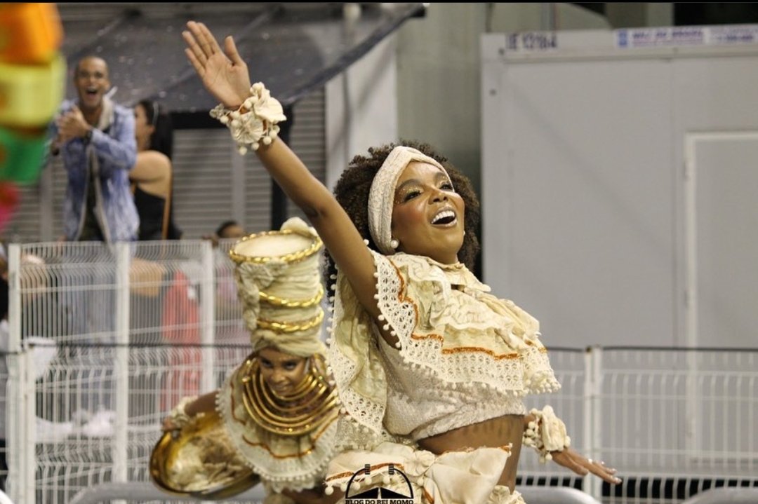 PortalGilMinha's tweet photo. Foi quase!
Mocidade Alegre é vice campeã do carnaval de 2022 ❤️💚 https://t.co/f0YNk0xqvh