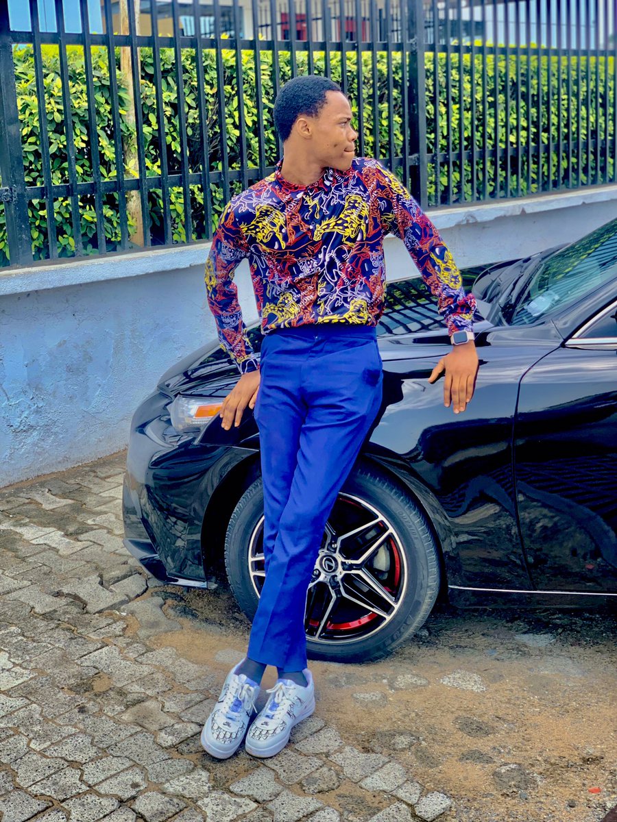 yourboytailor's tweet photo. Hello guys my name is Donald Summer from Cross River State Nigeria, Bakassi L.G.A, I know what you will think yes we are rare 😎 and special 😌 I’m a karaoke DJ here in Calabar and I’m new to Twitter by the way. Help me like, follow and retweet🕊 thank you https://t.co/BRQr9XpB3L
