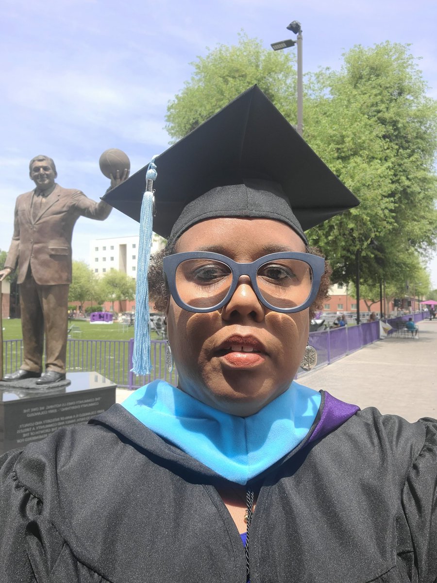 Kimdee77's tweet photo. #GCUgrad2022 Getting my Masters in Early Childhood Education. I did it and I'm excited. Thank you God, my family, coworkers (teachers), my administrators and #prek Partnership Dallas ISD Texas https://t.co/mkJqTVL91m