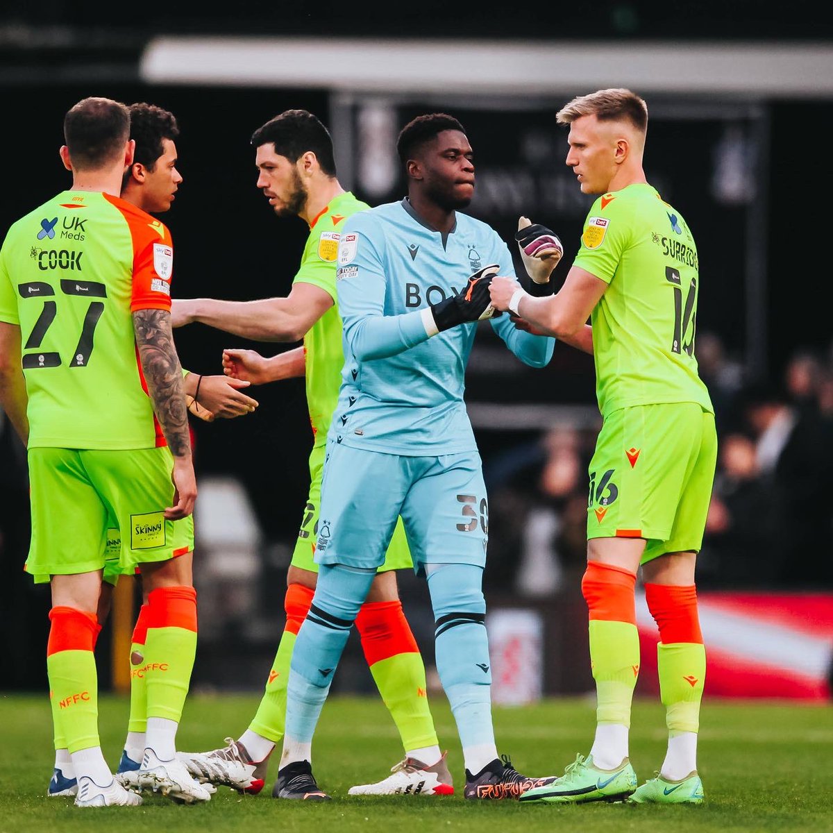 samba_brice's tweet photo. We'll fight until the end ❤️✊🏾 https://t.co/KnsR79J7C4