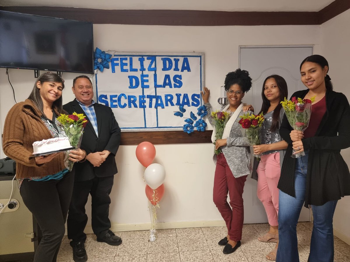 felixharvest's tweet photo. Felicidades a todas las secretarias de nuestro pais, en especial a las de nuestro Distrito 1505. https://t.co/UZz7UkuXCx