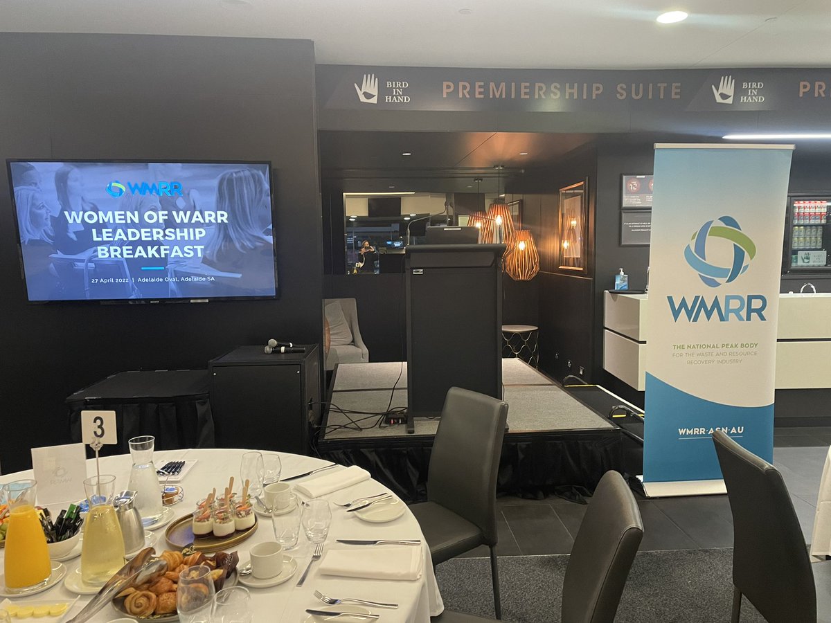 CeoWmrr's tweet photo. Kicking off our fabulous #wow event in Adelaide, best reason to get up early for these #WARRIor women @clairekneller @SA_EPA and Rebecca Schubert of CAWRA https://t.co/K6SumGnLmB
