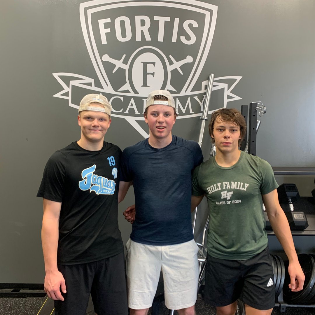 livefortis's tweet photo. Big PR day for these guys. Hatton and Curme getting all time records on their 20 yard dash and Hunter's pushing the vertical up every week. Keep it up boys! 

#trainforspeed #speedkills #speedtraining #gym https://t.co/yXiF4satLe