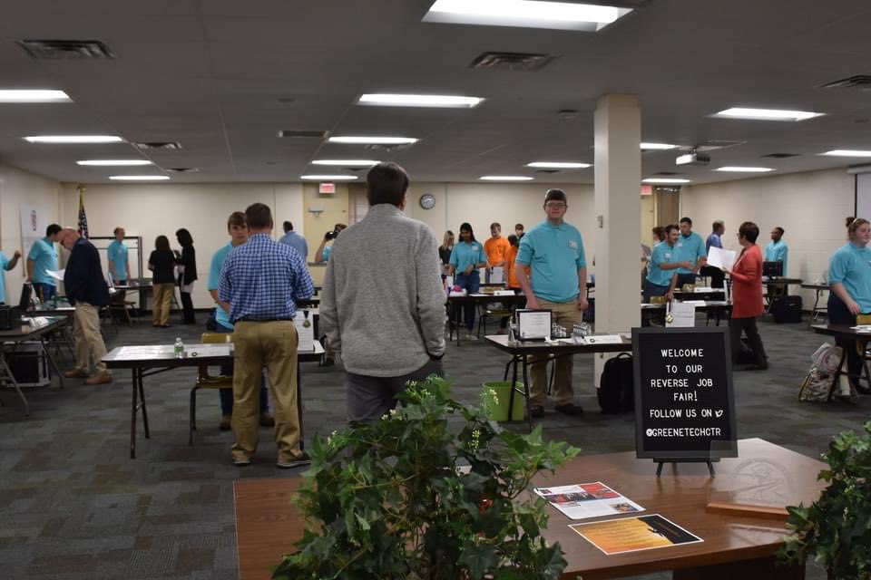 aaronflanary's tweet photo. Our Reverse Job Fair was a HUGE success as most of our seniors had multiple job offers today. Thank you to the employers @GreeneIndustry and a special thank you to @kimbgass for her dedication and service to our students of @GreenevilleCity @GreeneCoSch #jobs https://t.co/X0cEDCFjqS