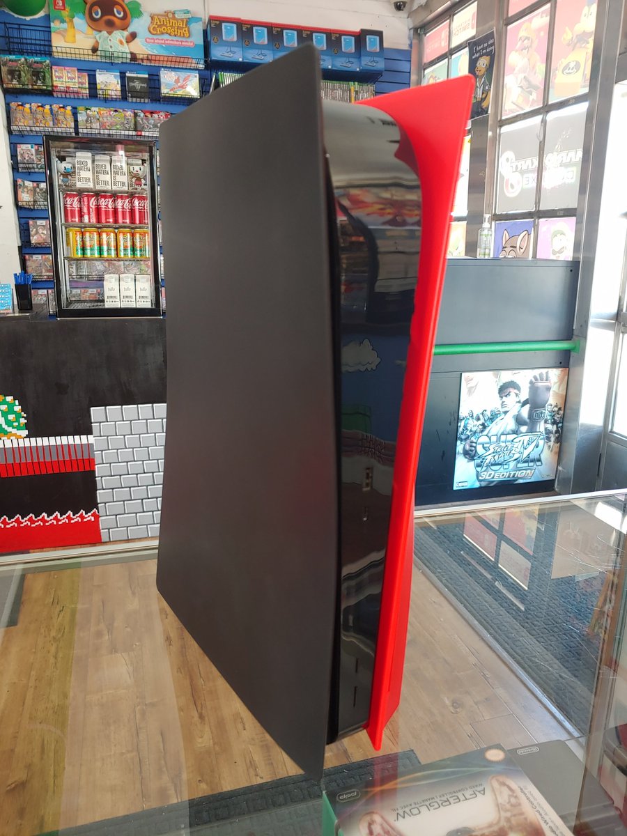 World8LA's tweet photo. #Playstation5 Accessories and Replacement shells in Red or Black are in stock! 

Please note that the shell does NOT have the PS Logo on the top corner and that these shells are ONLY for the #PS5DiscVersion 

#PS5 #PlayStation #Sony #supportsmallbusiness #SupportLocal #Shopsmall https://t.co/OV4hRv2Vh0
