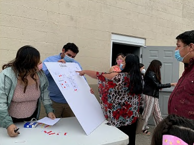 NPHW's tweet photo. It is about creating a collective vision for the health and well-being of a whole community...” Read the latest #Communities4Health blog post to hear more about what leaders at @FeedingAmerica and @HealthBegins had to say about #community #resilience: https://t.co/q1Q4XKMmLX https://t.co/AaCsyMbO1q