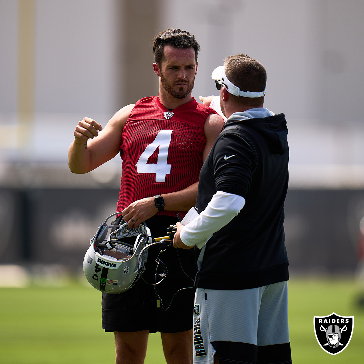 Raiders's tweet photo. Putting in the work 🔨 https://t.co/dhr3xVBGd6