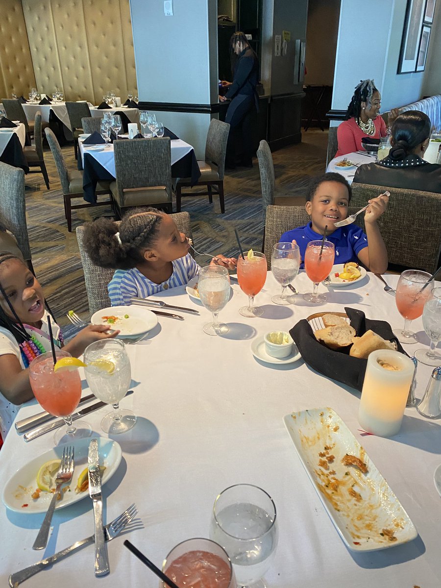 APSHAES's tweet image. We’re at Ruth Chris Steakhouse 🥩for our culinary Etiquette Class experience!  Thanks After School All Stars for a 🙌🏾🙌🏾blazing and amazing year! @DioneDSimon  @HAESPartners @DrArnoldAP_HAES @RL_Caldwell @apsupdate