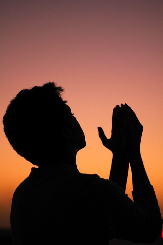 Mirov ji mirov re ne birîn e,
Divê  bibe derman.

İnsan insana yara değil,
Çare olmalı...
#sahur 
#Ramazan