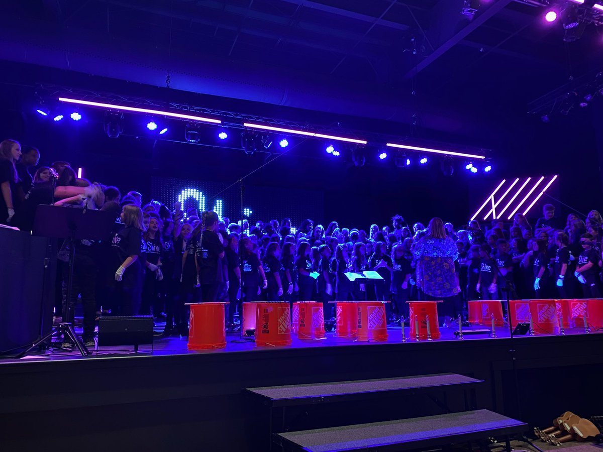 OconeeSC_school's tweet photo. Happy to be back in-person at Foothills Church for SDOC elementary school chorus Mayfest. Student talent is shining! https://t.co/sOwjt2bXZJ