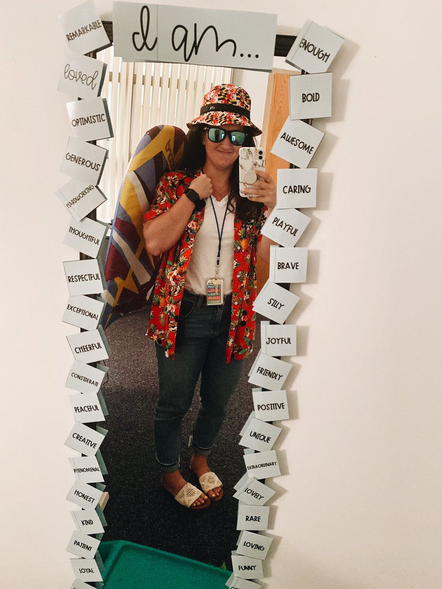 CounselorOnDuty's tweet photo. In the 4th marking period ya gotta do whatever ya gotta do to keep the kids engaged. Today we learned how to surf safely on the internet #internetsafety #aacpsawesome #mightymeade https://t.co/iId2NKw3m6