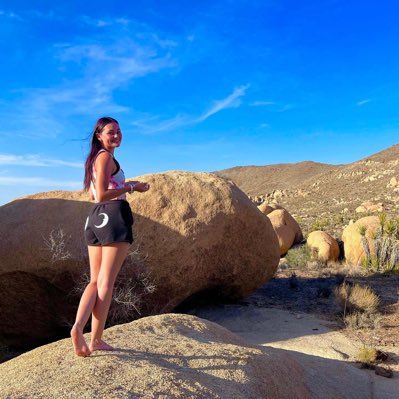 GabyCapozza's tweet photo. #NewProfilePic https://t.co/cBt31x6DwB