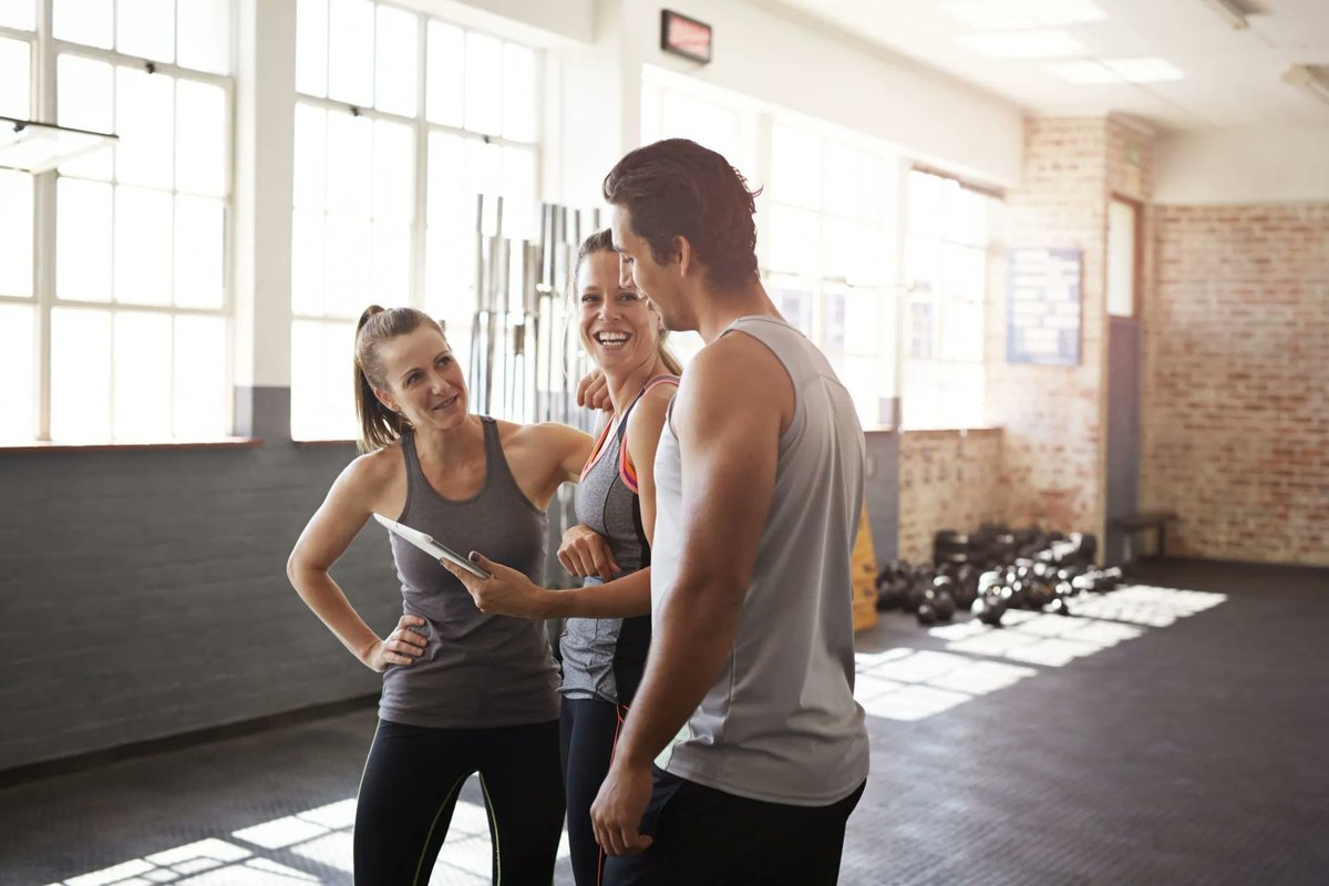 How do you build a game-changing network that can help you no matter the path you are taking? @entrepreneur explores the best paths. 🤝#networking #selfemployed #freelnace buff.ly/2uhaIeD