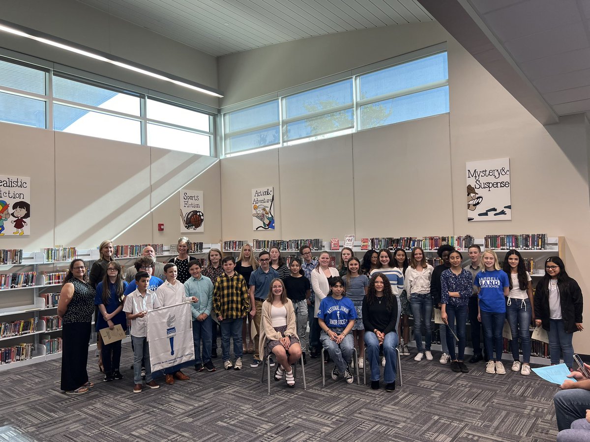 Mrs_CMendoza's tweet photo. JMS NJHS Induction Ceremony!  The future is looking very bright for JMS.  Congratulations inductees!!  #JMSrocks https://t.co/1hpJ62IBbB
