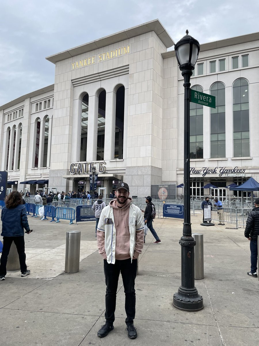 jareddfritz's tweet photo. #whereiroot #goms #willelonmaketwitterrelevantagain https://t.co/a09WvTQVEq