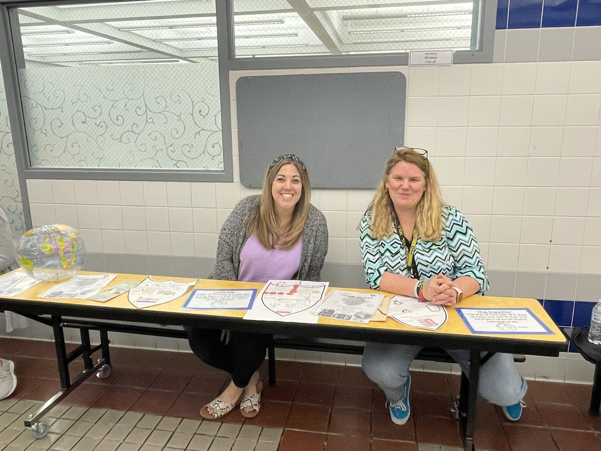 Fossil_Hill's tweet photo. Our teachers are excited to welcome our future Fossil Hill Panthers today. #FossilHillNation  #PantherPride #CelebrateKISD https://t.co/mARrjGgUSA