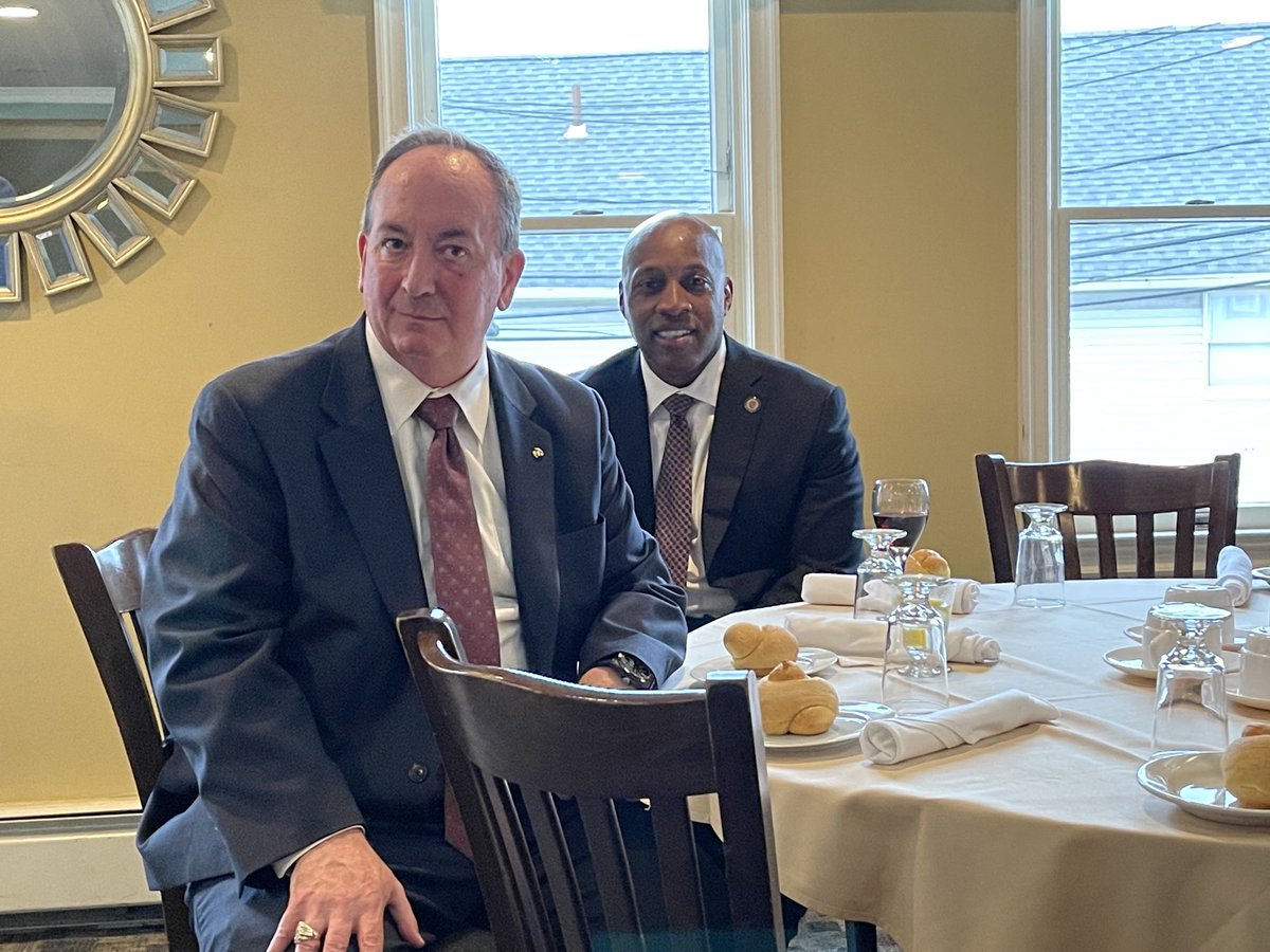 CyberDet's tweet photo. ⁦@ASISLongIsland⁩ meeting where ⁦@SCPDHq⁩  Commissioner is our guest speaker. https://t.co/tYiQdV4HFj