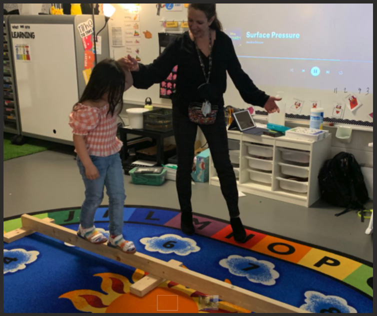 FrostLakeSpps's tweet photo. @FrostLakeSpps students in Ms. Hudson's 1st grade class learned about #OlympicChampion and @cityofsaintpaul native @sunisalee and got a chance to try out a balance beam. https://t.co/UJvMp6K414