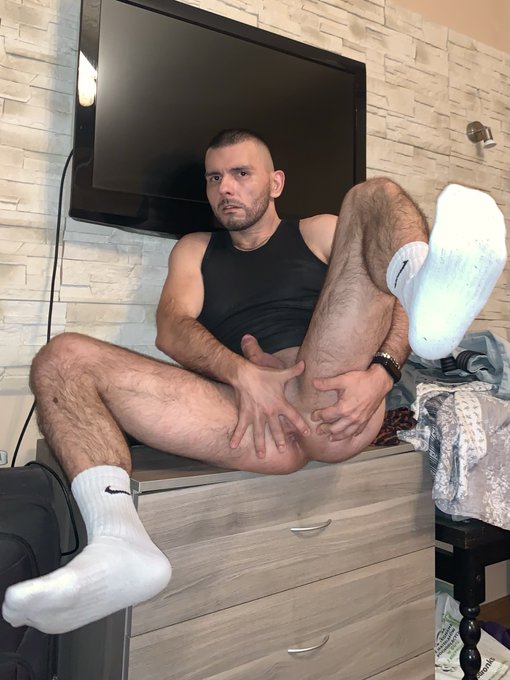 2 pic. male with spreaded legs wearing white socks
I am so horny for a dick
 #smalldick #smallpenis #smallpenisclub