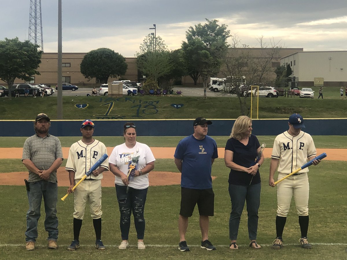 MPTigerPride's tweet photo. Congrats to our Class of 2022 @tigerbaseballMP Seniors 

#1 Jack Pruitt 
#18 Caleb Anderson https://t.co/RUZKHqYKtK