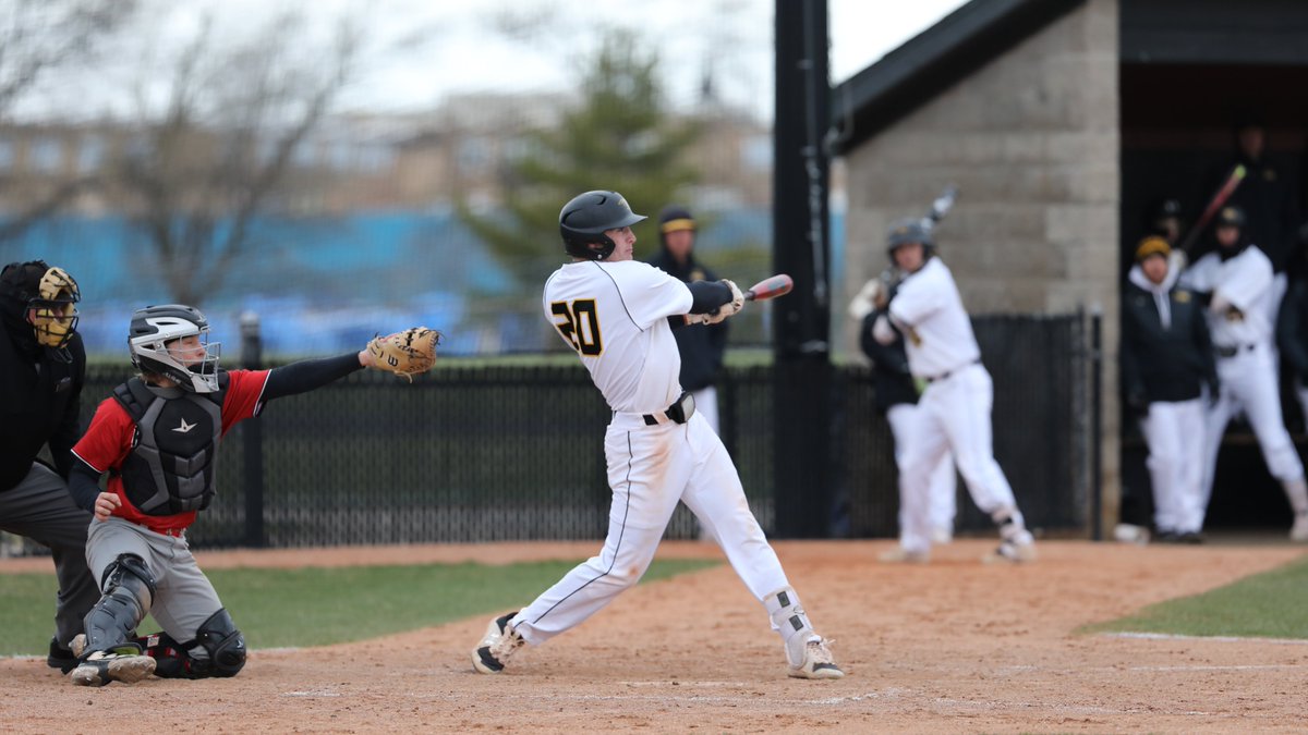 UWOshkoshTitans's tweet photo. FINAL: @UWOBaseball 8, Ripon 3.

Win: Logan King (3-0).

Zach Taylor 2-for-5, 2 HR, 3 RBIs.
Eric Modaff 2-for-3, 2 BB, 3 R, RBI, 3 SB.
Matt Scherrman 2-for-3, 2 2B, BB, HBP, SB, 2 RBIs.
Chase Marsh 2-for-4, R.

UWO (19-10) win streak at 9. #d3baseball https://t.co/DjRlGIms9e