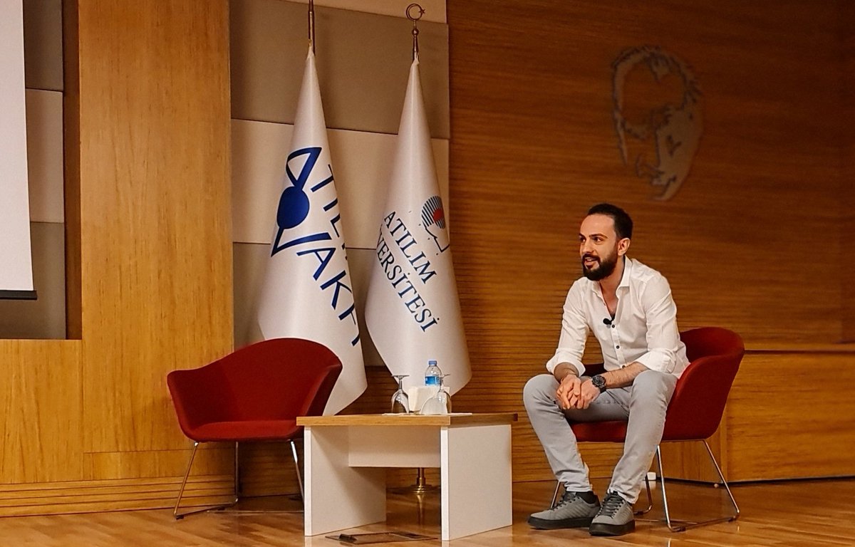 Den Roycer tweet media