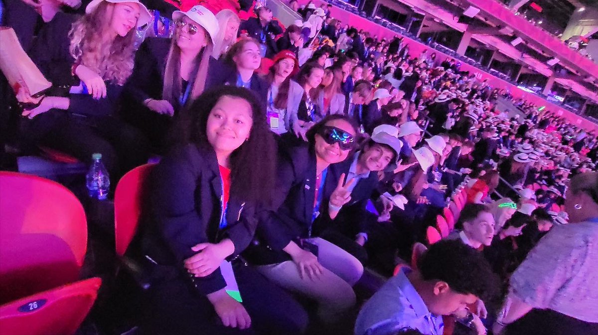 KempsAcademy's tweet photo. For the last 4 days we have had a wonderful group of students &teacher @guzmangang who attended the ICDC in Atlanta, GA! This has been an amazing experience for our DECA Chiefs and we are so proud of them! #vadeca #ebaproud #chiefkhspride https://t.co/9quwHppRrm