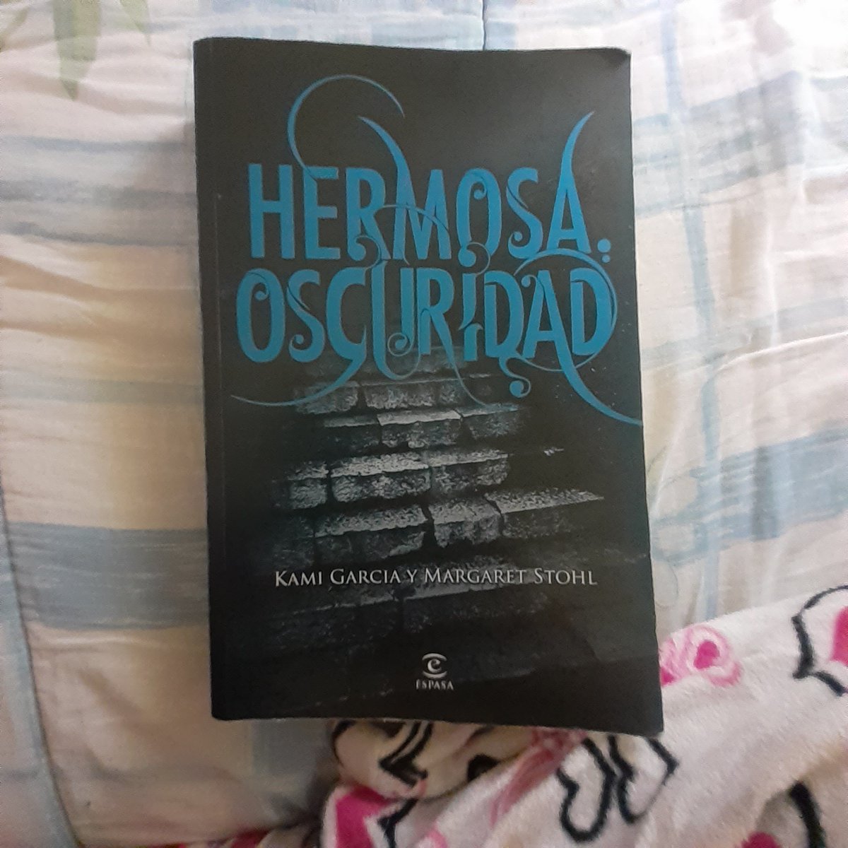 No tan bueno como el primero pero aún así lleno de magia 💖 #hermosascriaturas #kamigarcia #margaretstohl #HermosaOscuridad #EthanWate #LenaDuchannes #fantasy #amor #Romance