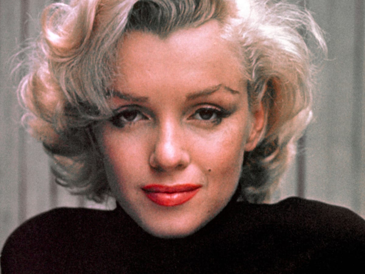 author_queries's tweet image. Marilyn Monroe: New Documentary Alleges Kennedy Family Was Involved In Actress’ Death

Article link: writeforfilm.com/marilyn-monroe…

#Write #Film #MarilynMonroe #Documentary #JFK #Kennedy #Death