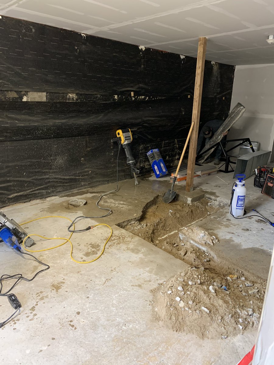 Preferred Towing tweet media