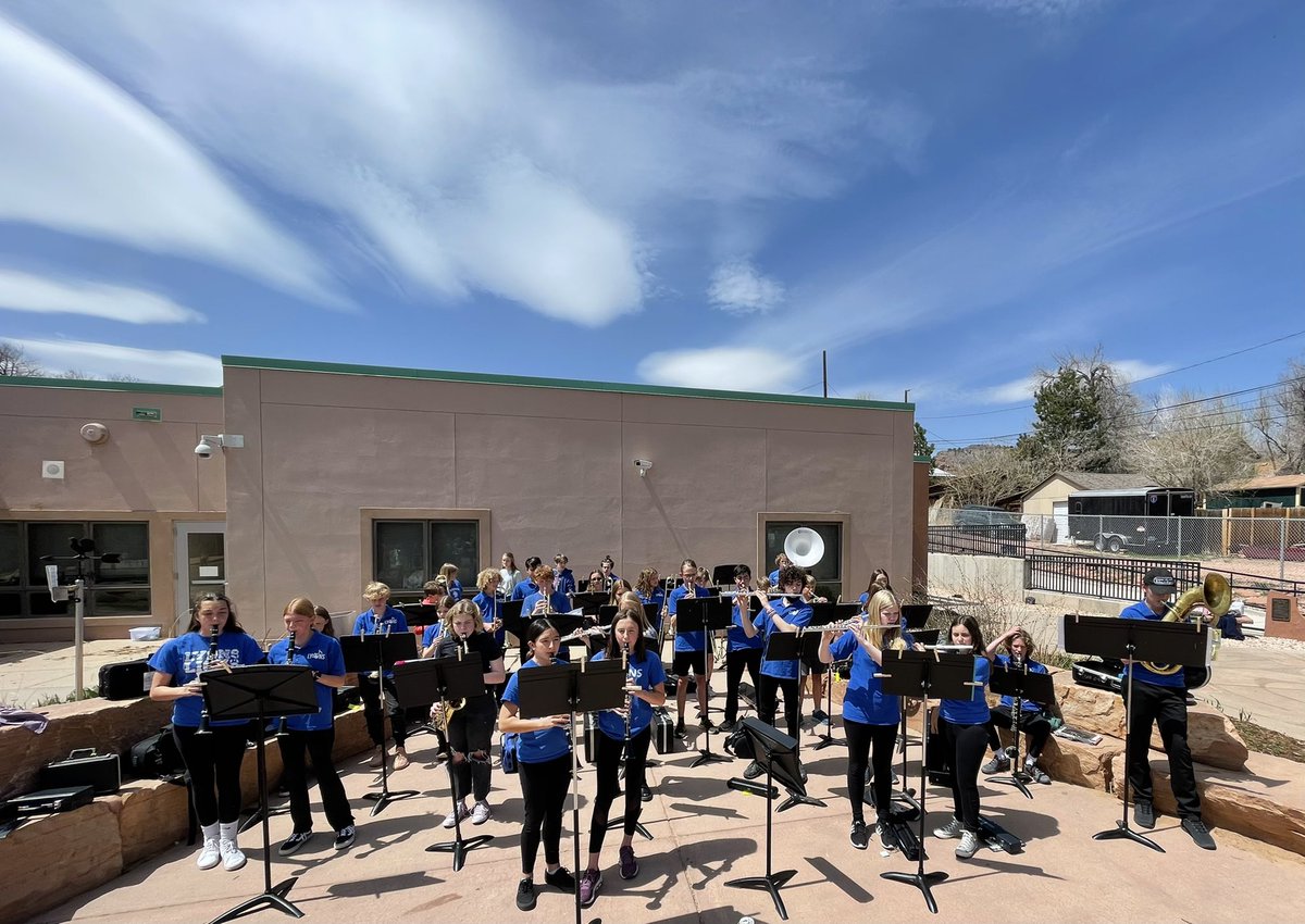 LyonsCOBand's tweet photo. The Lyons Advanced Band did a great job of getting the Lyons Elementary 5th graders excited about band in middle school.  Kids are the best recruiters!!! @LyonsLionsCO #StVrainStorm #smallANDmighty https://t.co/GSuCJd9vCM