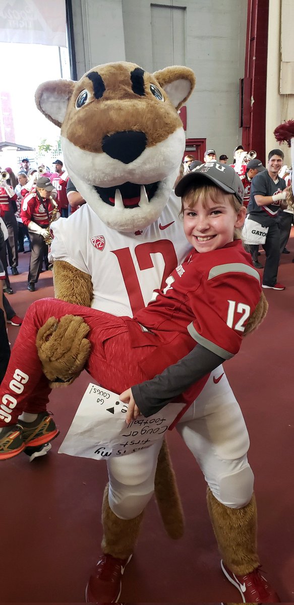 CougsId's tweet photo. Ragen (WSU '97) just updated our @WSUCougarFB season tickets! After 3 years of only attending just one game a year, our youngest is up for every home game now. Looks like theres a future Coug in the house!  #GoCougs https://t.co/gqSY0bVGig