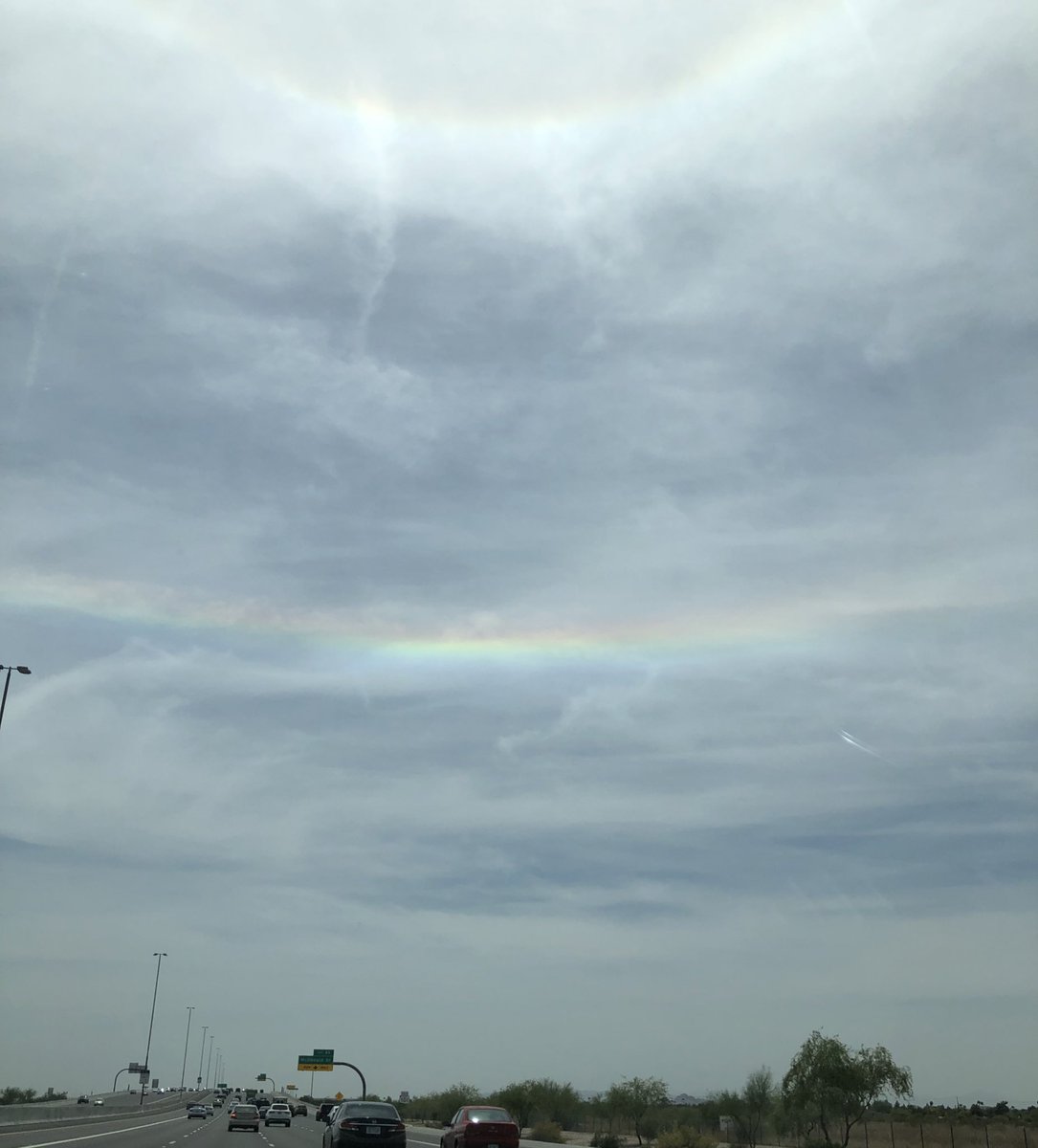 sjacksWx's tweet photo. Cool circumscribed halo with circumhorizontal arc in Tempe, AZ from this afternoon #azwx https://t.co/wmunFLHl8x