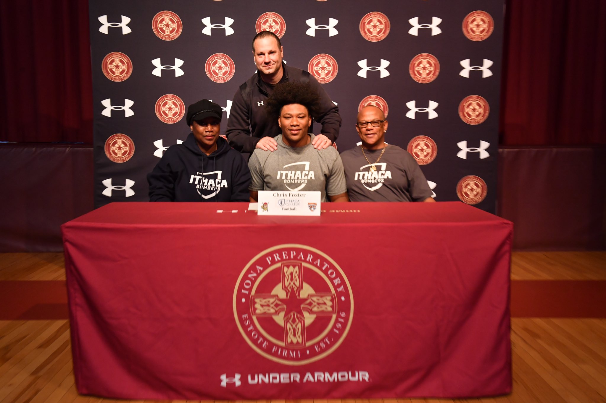 Iona Prep Football (ionafootball) / Twitter