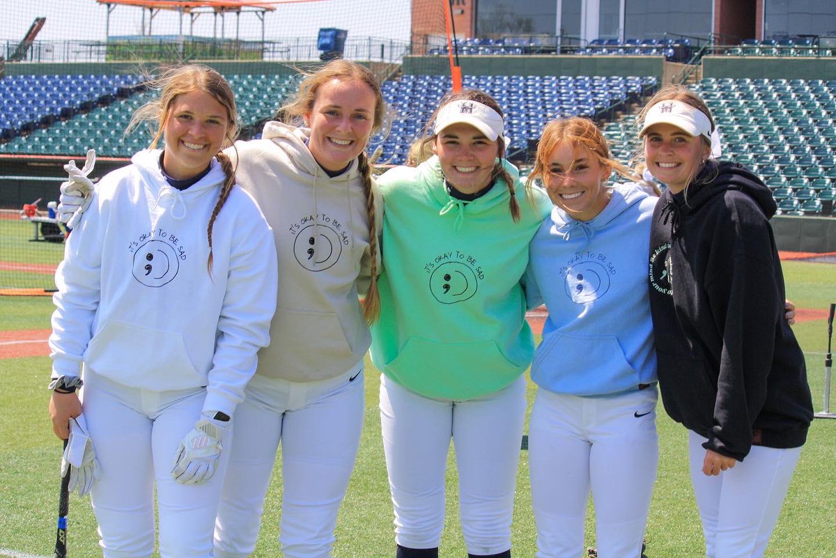 HCC Hawks Softball tweet media