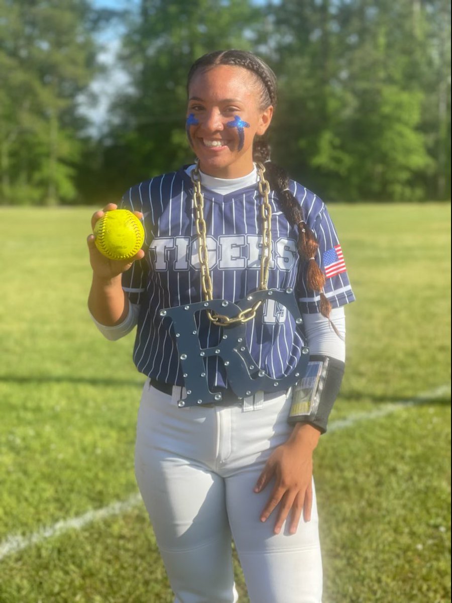 TaleeSims15's tweet photo. Went 3-4 Single, Double, and a Solo💣! #10ofszn #hardworkdontstop #dreamchasin #stayfocused @Coach_Ricketts @MrCoachTbratt @jjpower19 @cbreault12 @CoachAlyBAMA @CoachPatrick @LLefty18 @FSU_CoachWilson @jtgasso @sallybeth @RCladytigers @QuintinProthro @deanAU_TigersSB https://t.co/tdrz5YTgS4