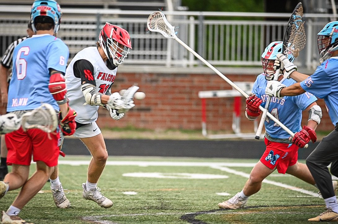 photobyrob1's tweet photo. Halftime at NaFo has @NAFO_Lacrosse leading JL Mann 7-1 for the SC Upr St title, 1st goal scored here by Ashton Tauzin. @FortPrep @NafoCoachShack @ChandlerNaFo @RHHerald_Preps https://t.co/tZiZUr4Jfi