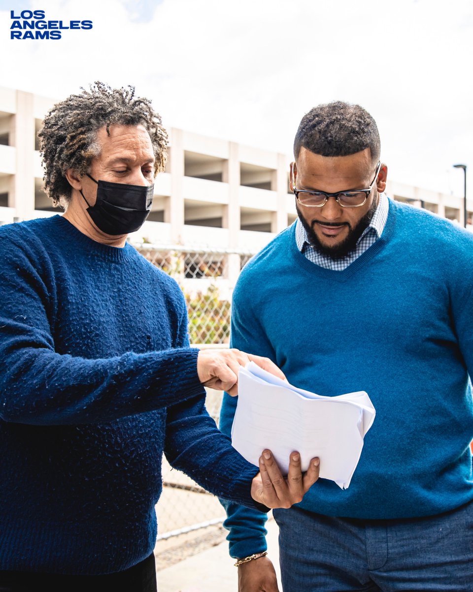 RamsNFL's tweet image. “I’ve been a Rams fan since I was a kid, this was one of the best projects to be a part of.&quot;

On set with a legend, and director of &apos;On the Clock&apos;, Paul Hunter. 🙌