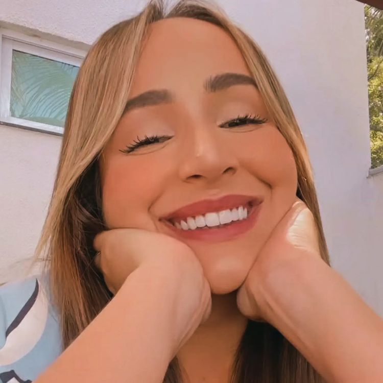 CentralfabiolaM's tweet photo. Você vai sorrir só de ver ela sorrindo e se sentir bem com isso https://t.co/IXEIZguMKb