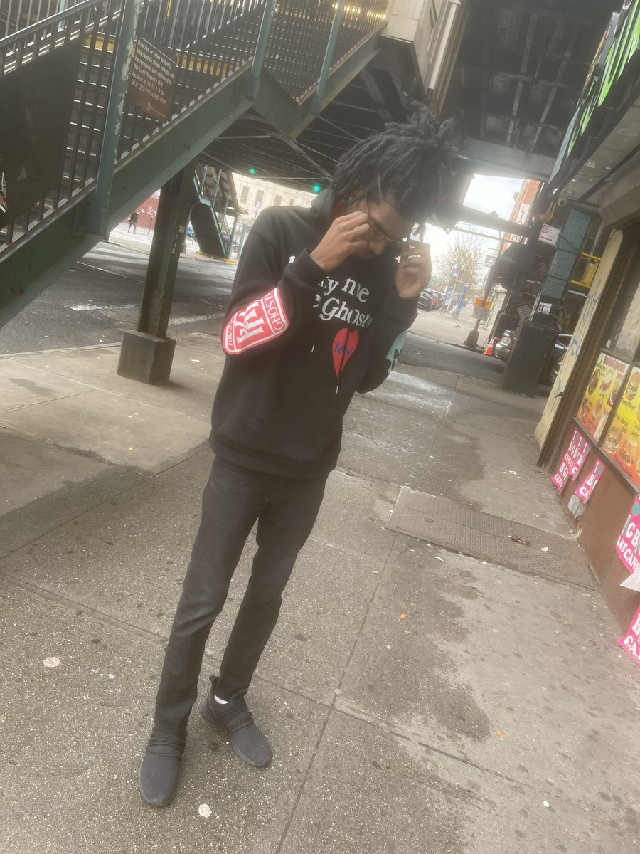 ThePesos's tweet photo. #fyp #explore IM BACK 😈 https://t.co/AfqI9gI3q8