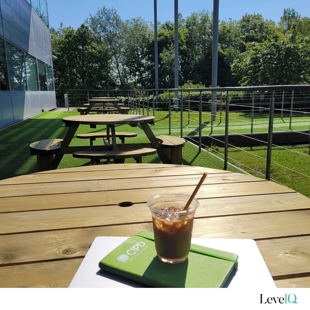 LevelqO's tweet photo. 📌Phoenix House📌
The second of our buildings on the LevelQ complex, Phoenix House boasts our outdoor terrace, picnic area, large co-working space, and is closest to our five-a-side pitch.
#stocktonontees #teesside #levelq #outdoorworking #bestoffices #officedesign https://t.co/dL0h4gFkVv